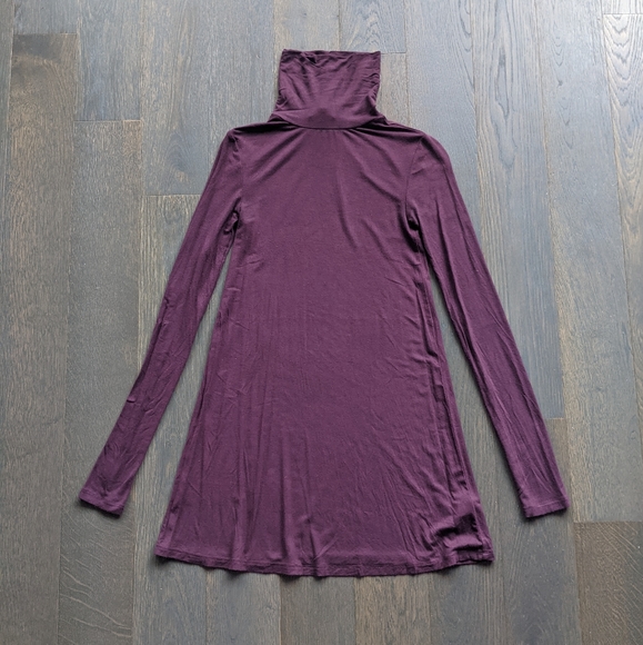 Aritzia Talula Hatton Dress - Picture 3 of 7